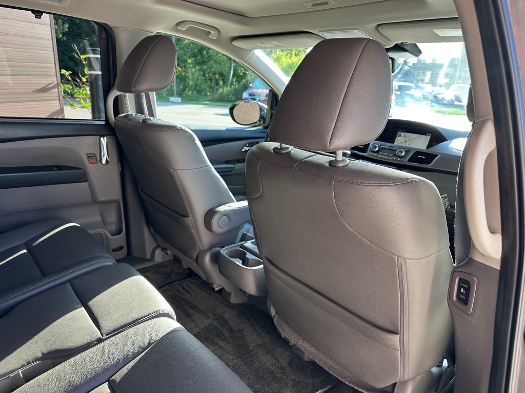 2016 Honda Odyssey Image 15