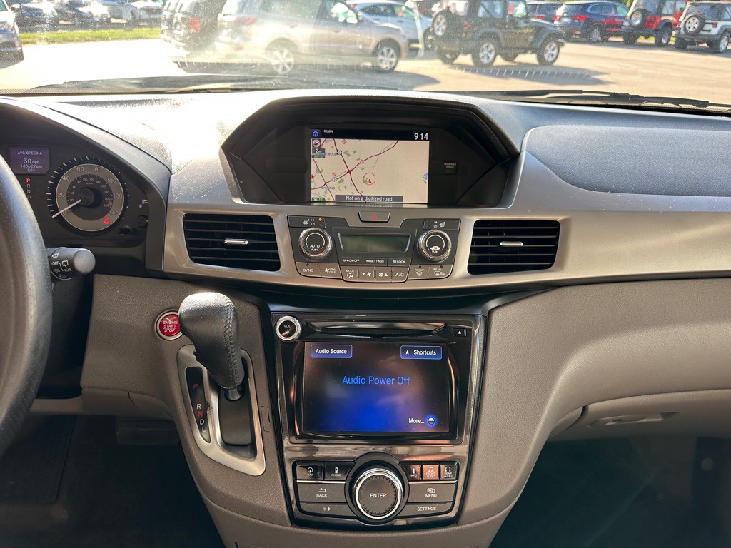 2016 Honda Odyssey Image 25