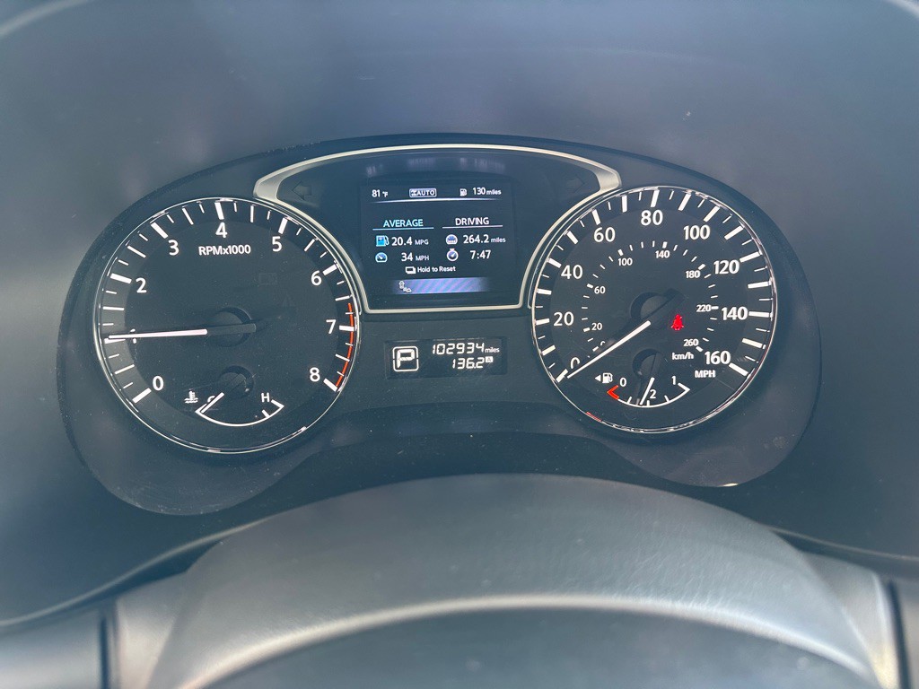 2015 Nissan Pathfinder Image 24