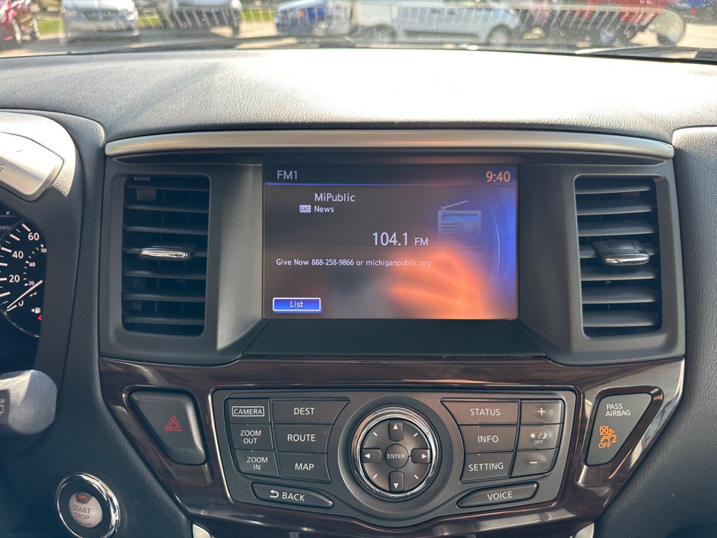 2015 Nissan Pathfinder Image 26
