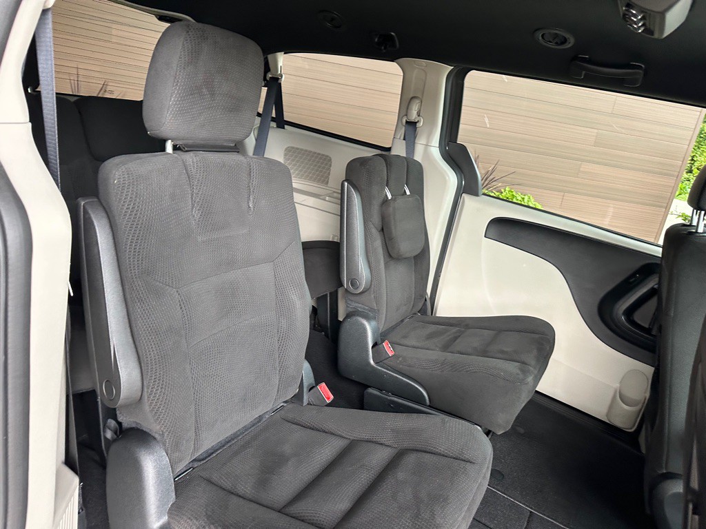 2016 Dodge Grand Caravan Image 16