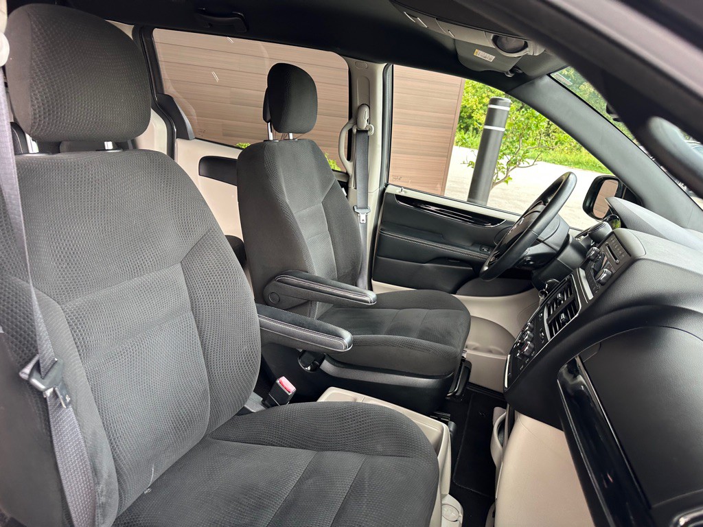2016 Dodge Grand Caravan Image 19
