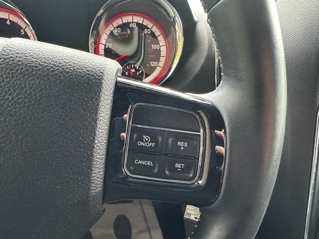 2016 Dodge Grand Caravan Image 23