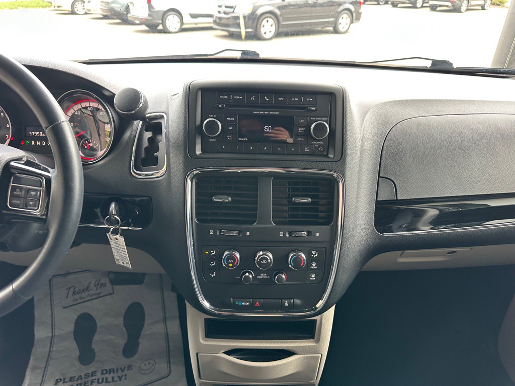 2016 Dodge Grand Caravan Image 25