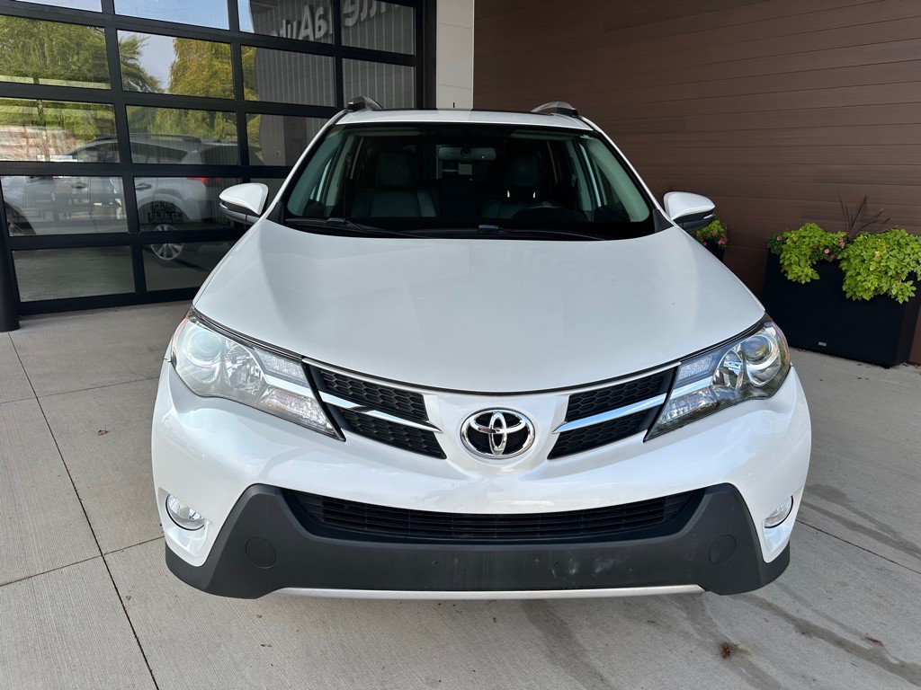 2013 Toyota Rav4 Image 2