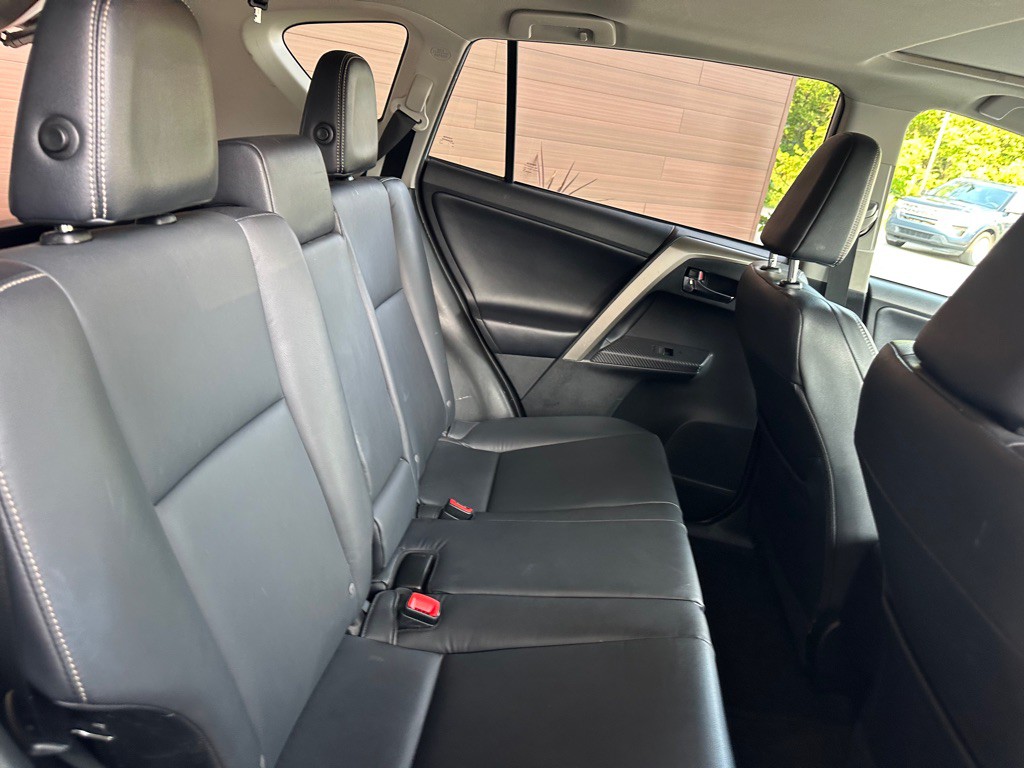 2013 Toyota Rav4 Image 15