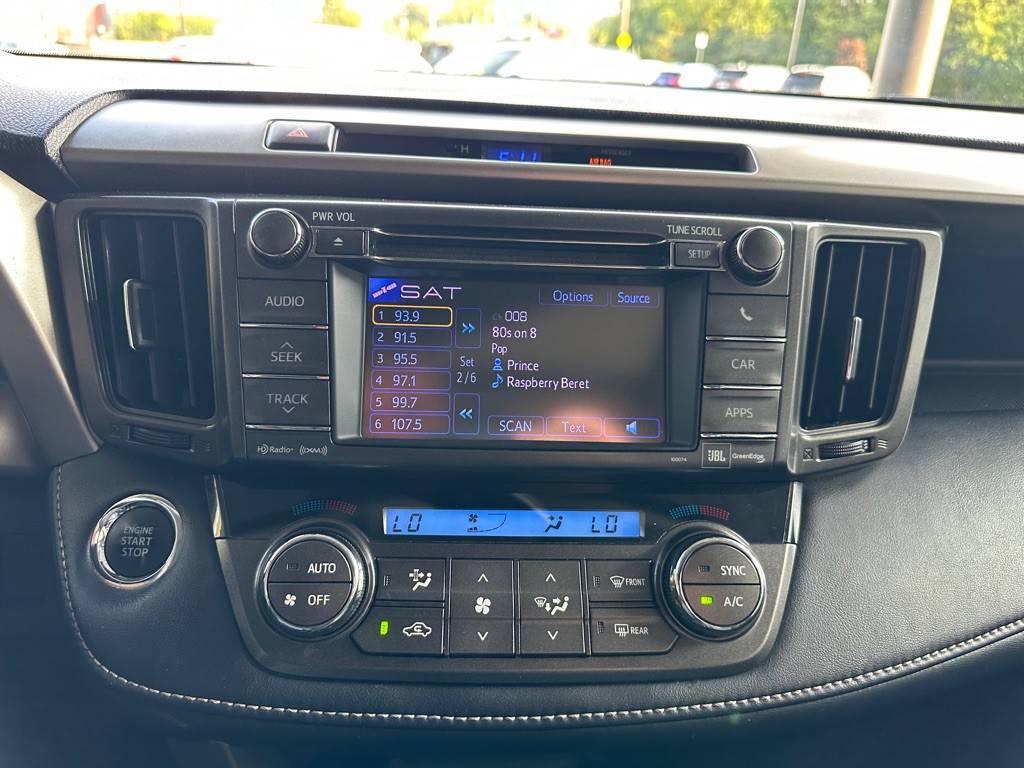2013 Toyota Rav4 Image 24