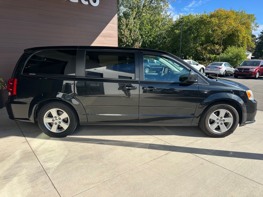 2013 Dodge Grand Caravan Image 8