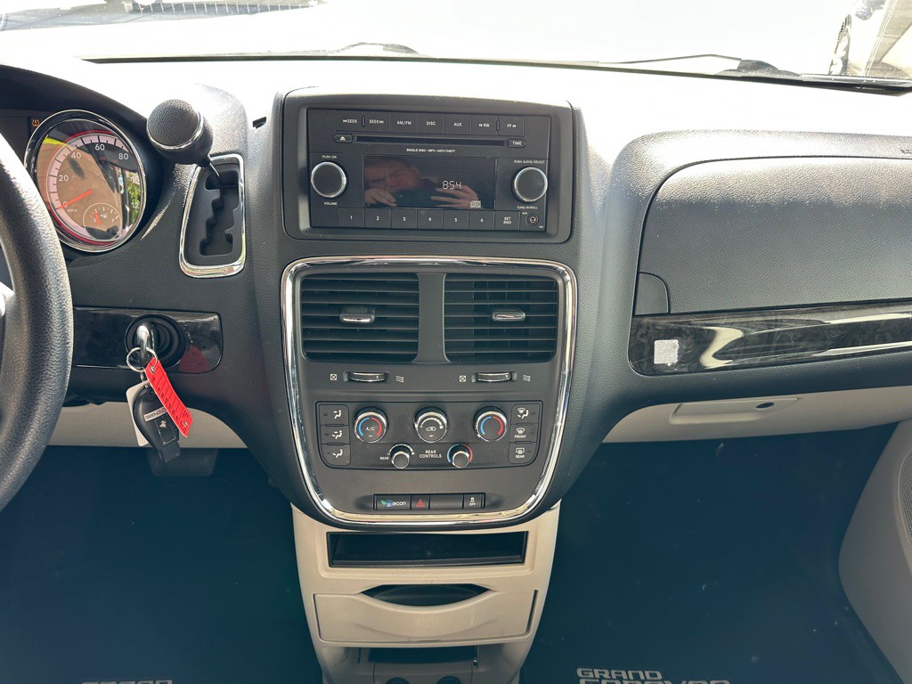 2013 Dodge Grand Caravan Image 25