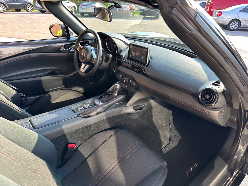 2016 Mazda MX-5 Miata Image 11