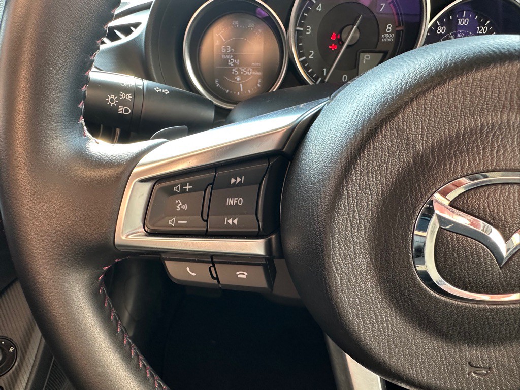 2016 Mazda MX-5 Miata Image 15