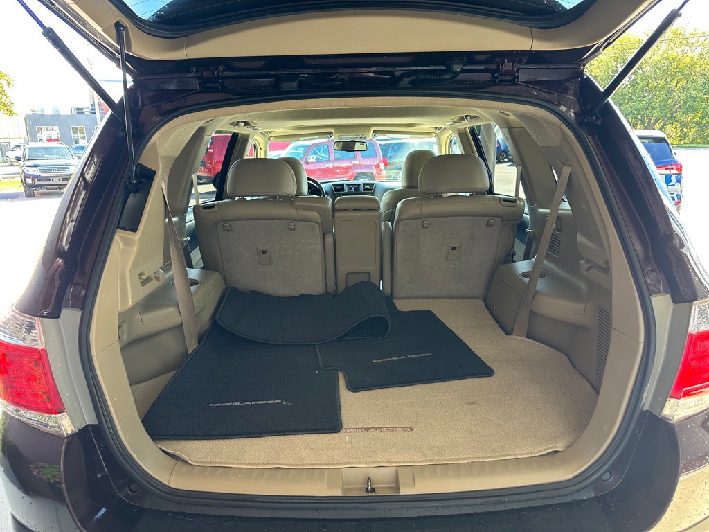 2011 Toyota Highlander Image 14