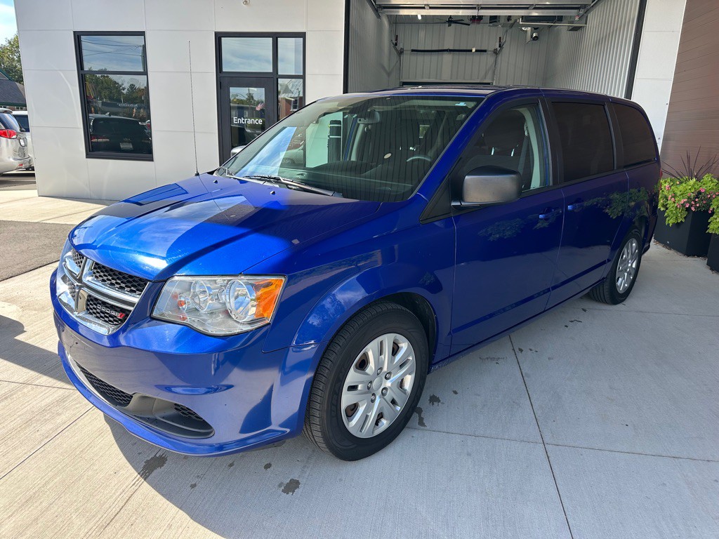 2018 Dodge Grand Caravan Image 3