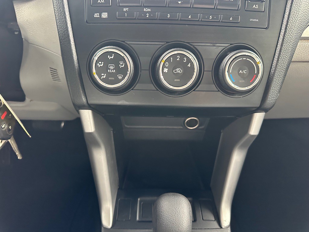 2015 Subaru Forester Image 25