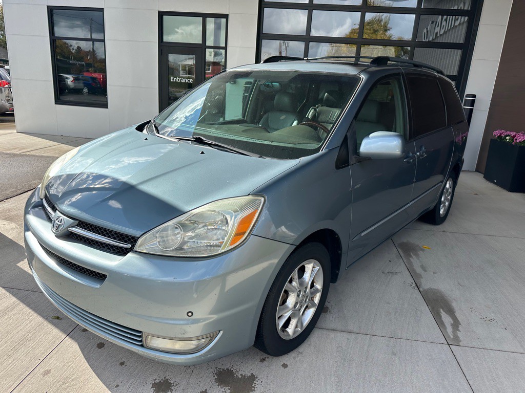 2005 Toyota Sienna Image 3