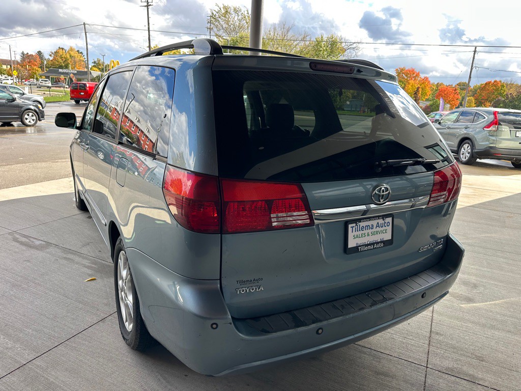 2005 Toyota Sienna Image 5
