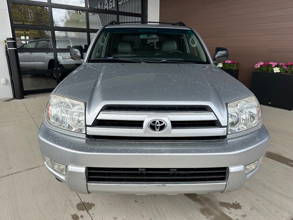 2004 Toyota 4Runner Image 2