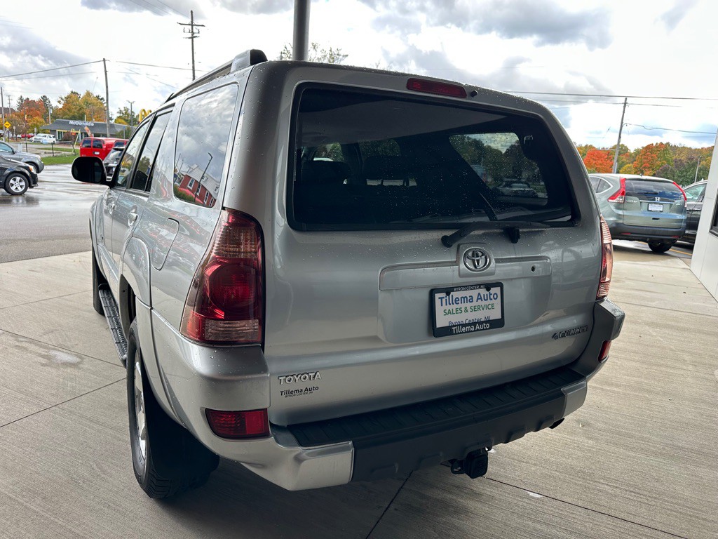 2004 Toyota 4Runner Image 5