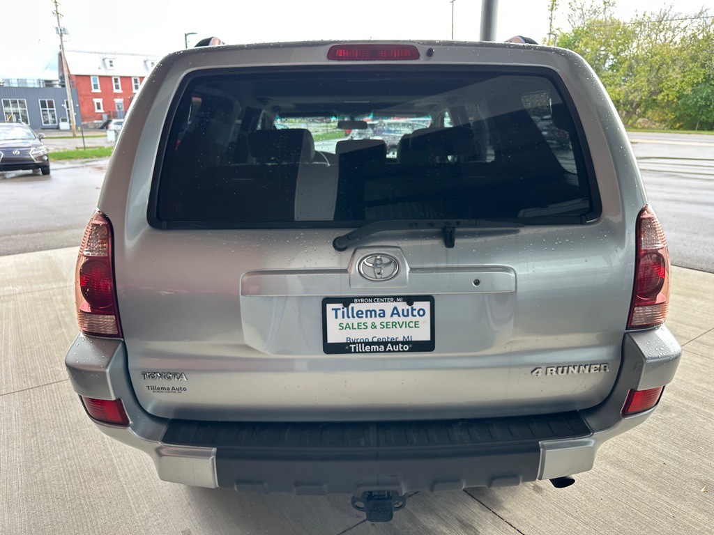 2004 Toyota 4Runner Image 6