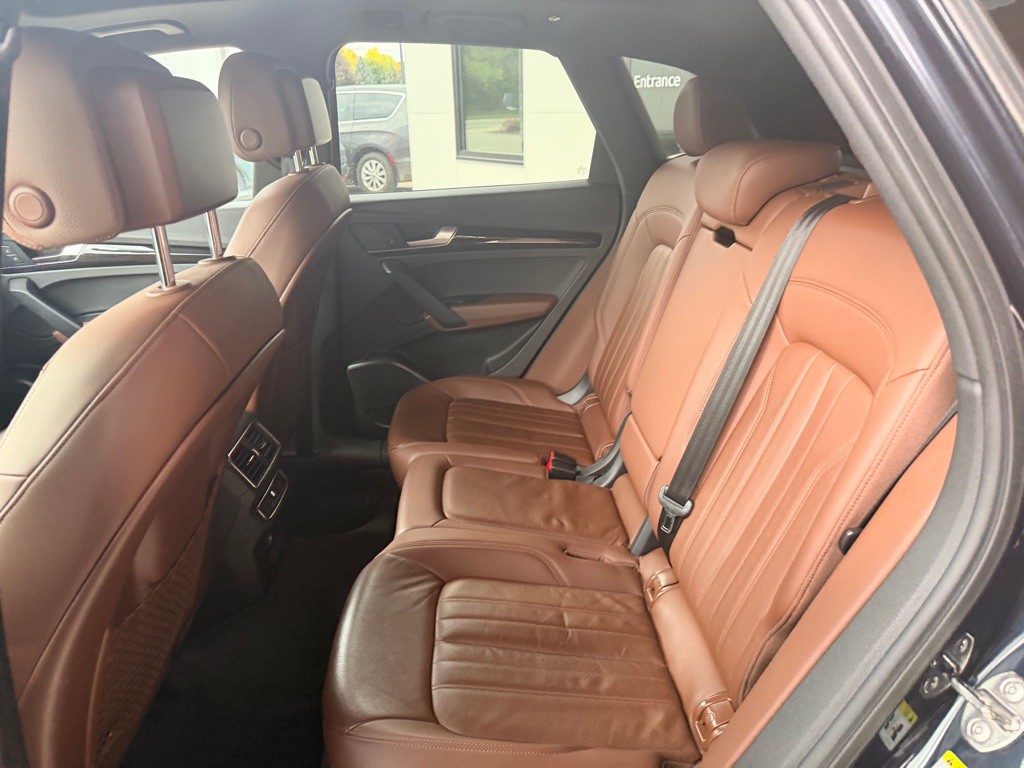 2019 Audi Q5 Image 12