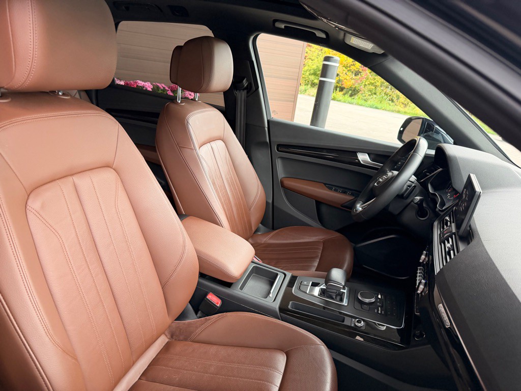 2019 Audi Q5 Image 17