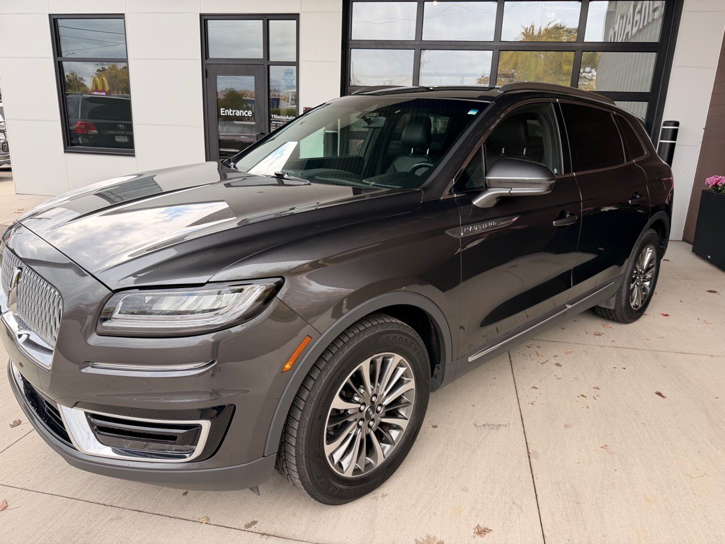 2019 Lincoln Nautilus Image 3
