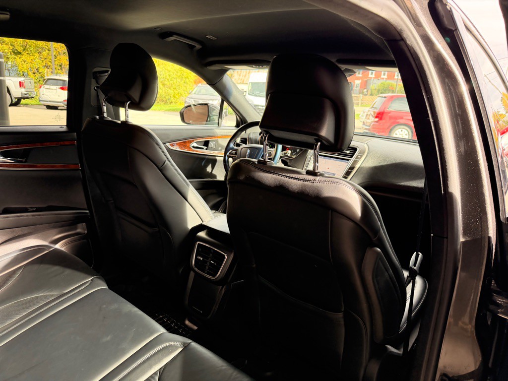 2019 Lincoln Nautilus Image 14