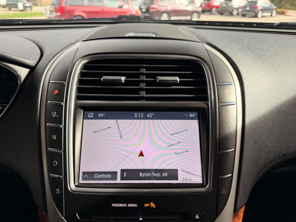 2019 Lincoln Nautilus Image 24