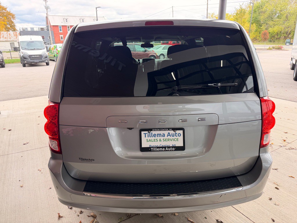 2018 Dodge Grand Caravan Image 6