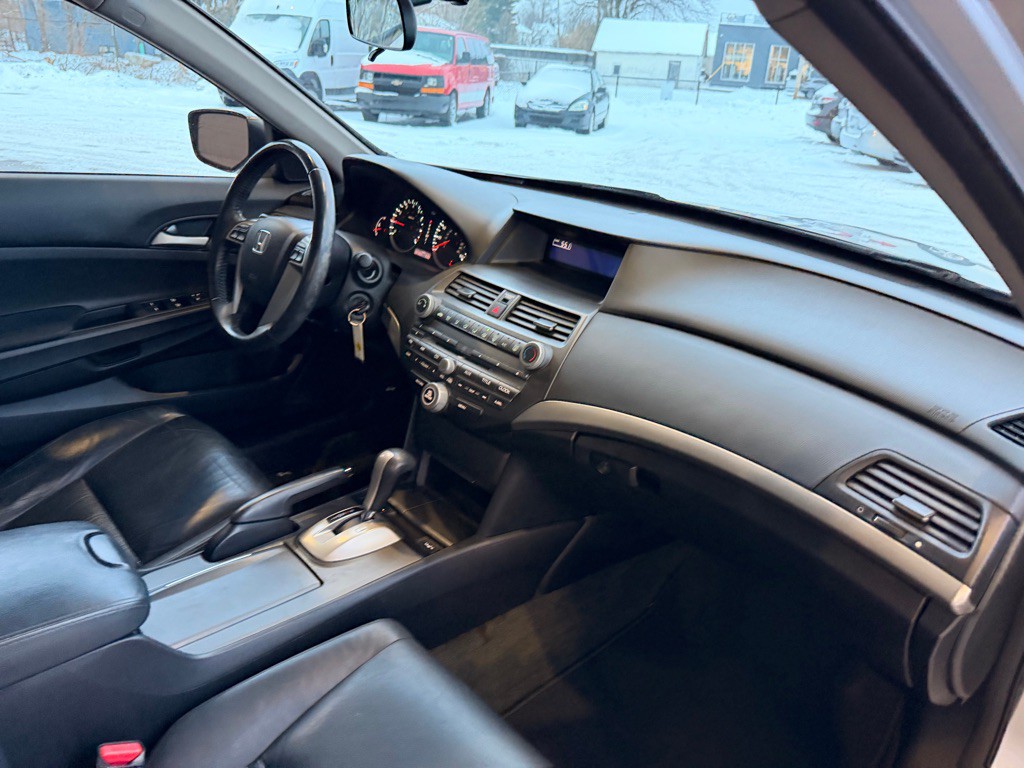 2012 Honda Accord Image 15