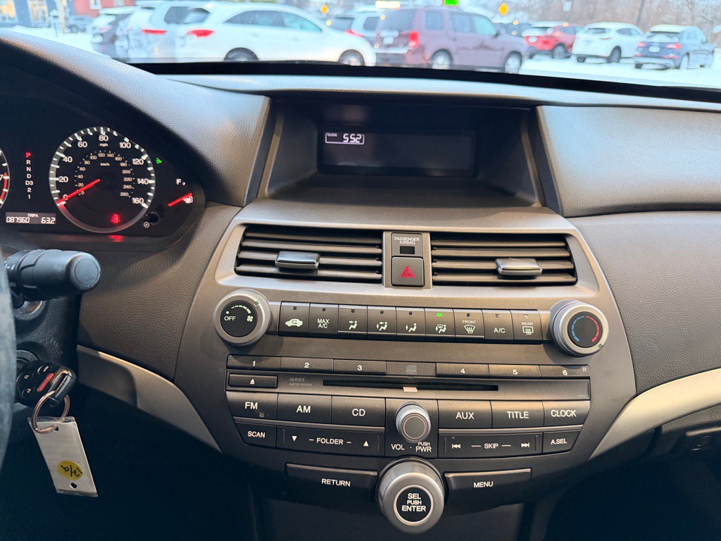 2012 Honda Accord Image 23