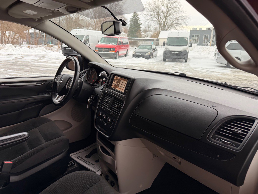 2017 Dodge Grand Caravan Image 18