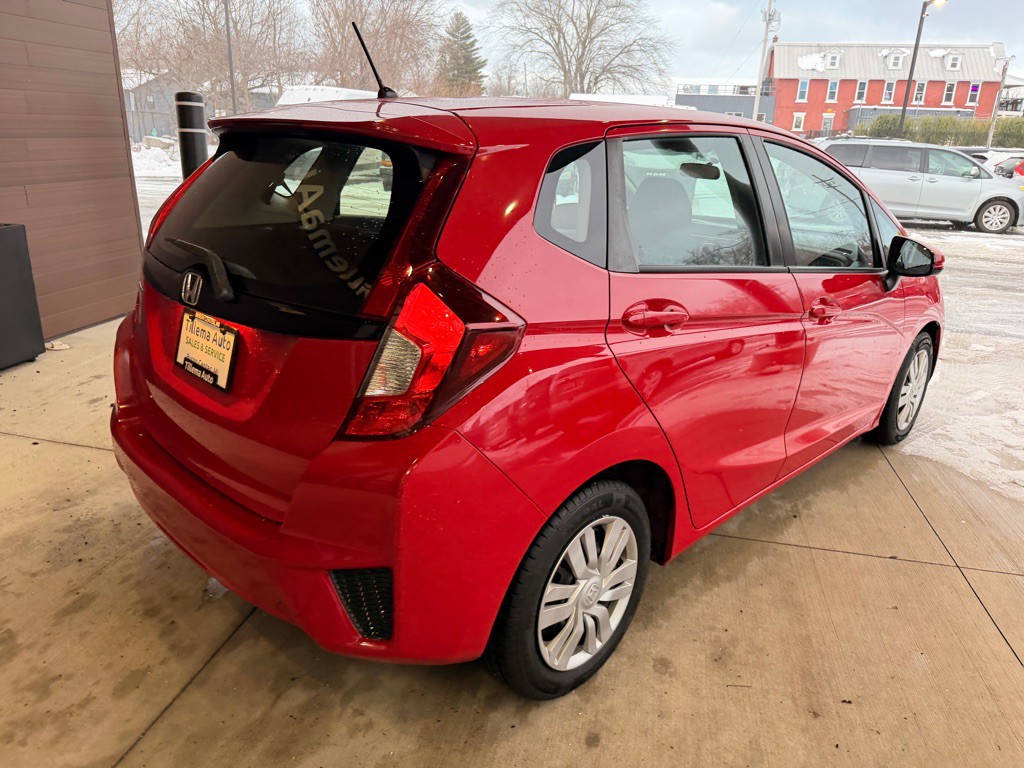 2016 Honda Fit Image 7