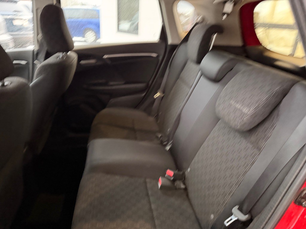 2016 Honda Fit Image 12