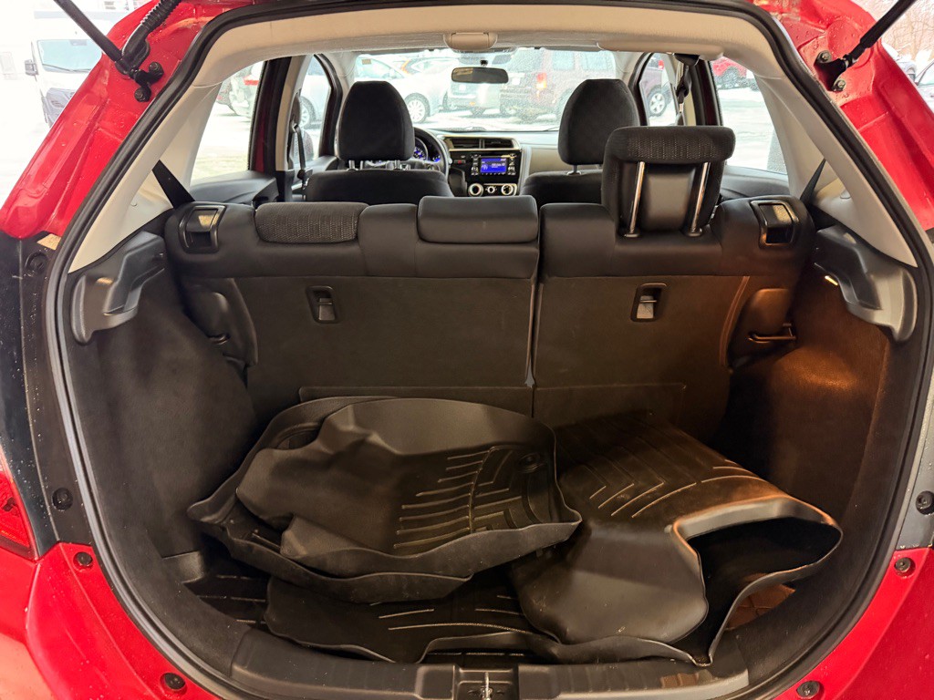 2016 Honda Fit Image 13