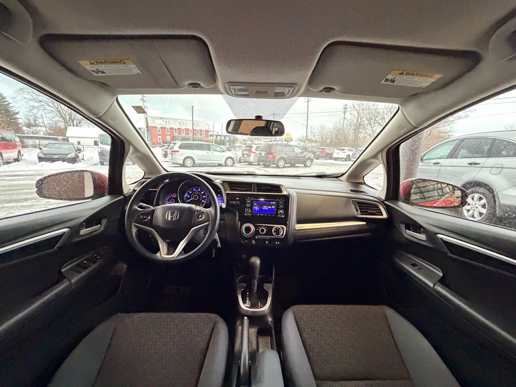 2016 Honda Fit Image 18