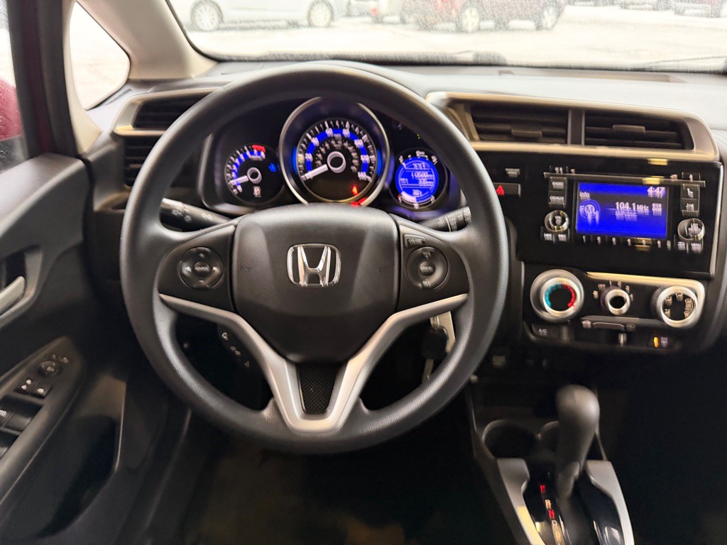2016 Honda Fit Image 19