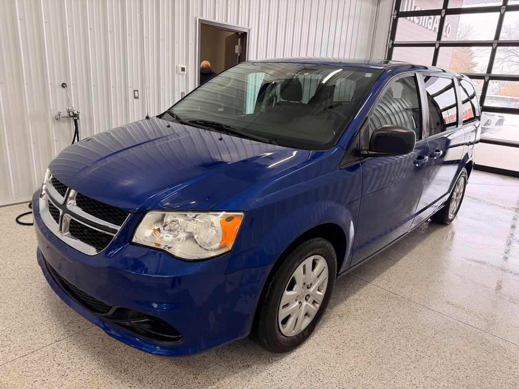 2018 Dodge Grand Caravan Image 3