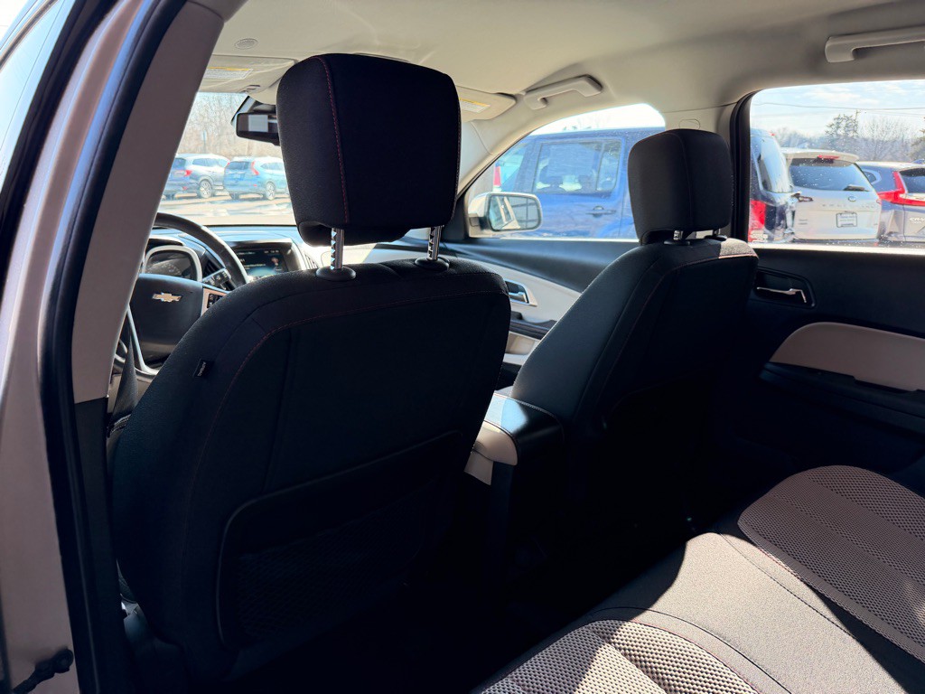 2015 Chevrolet Equinox Image 11