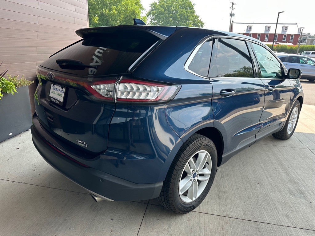 2017 Ford Edge Image 7