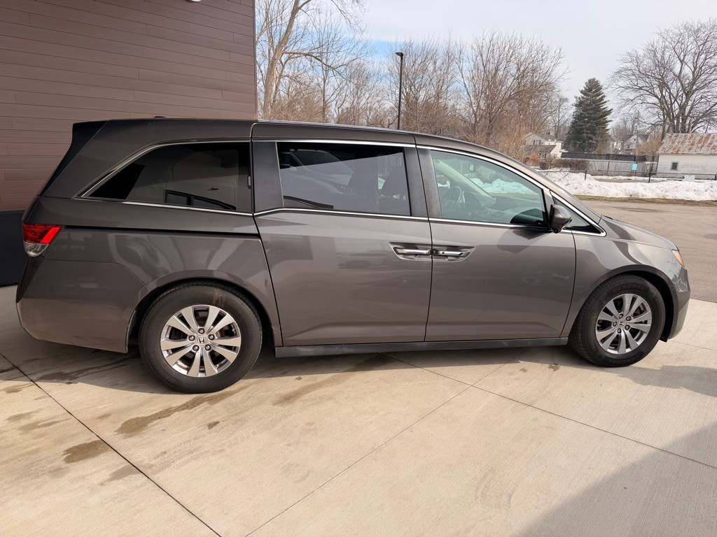 2014 Honda Odyssey Image 8