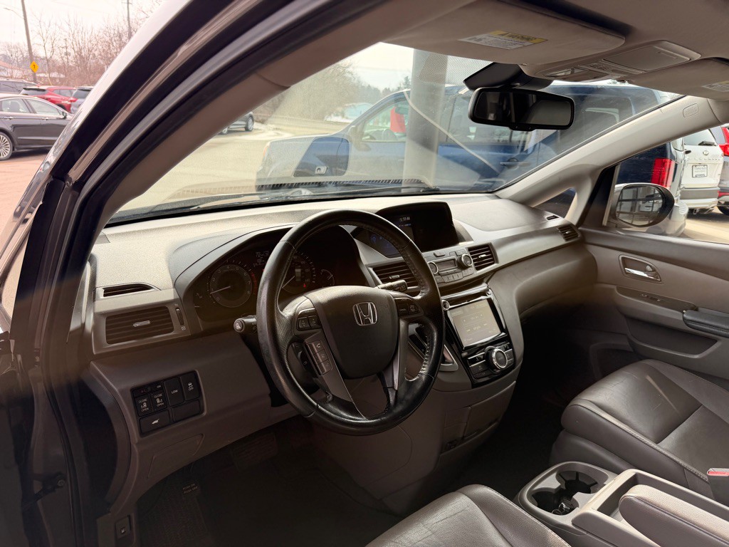 2014 Honda Odyssey Image 9