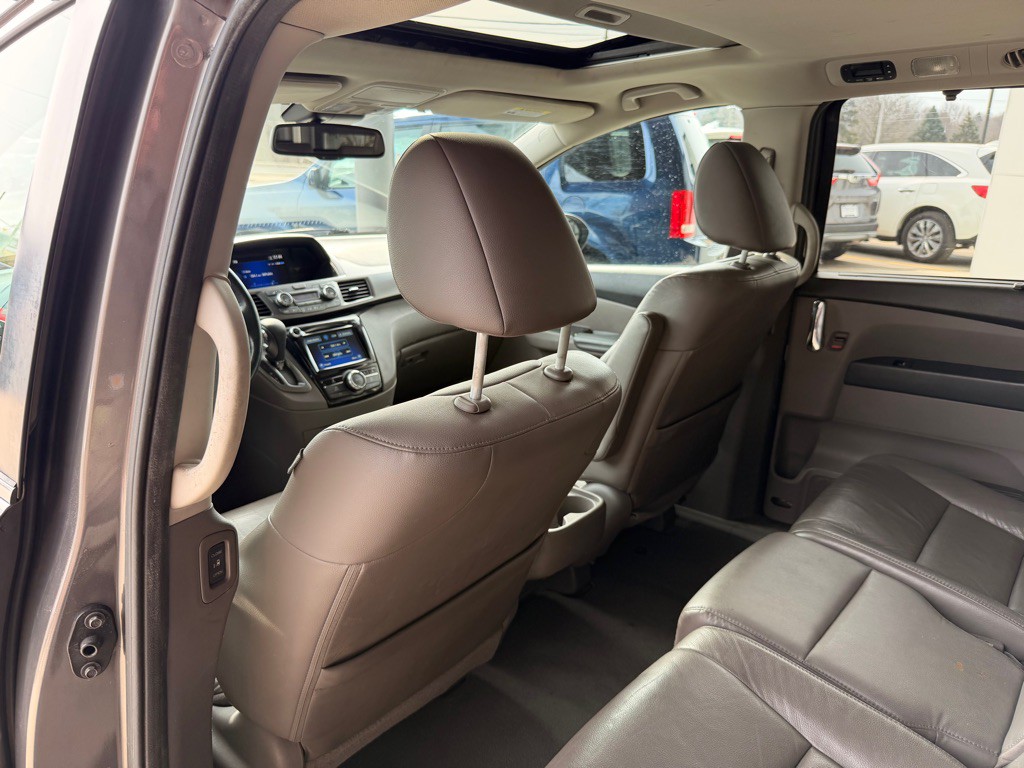 2014 Honda Odyssey Image 11