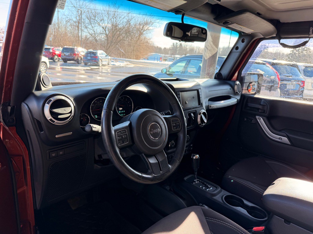 2014 Jeep Wrangler Unlimited Image 9