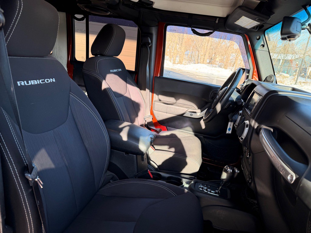 2014 Jeep Wrangler Unlimited Image 17