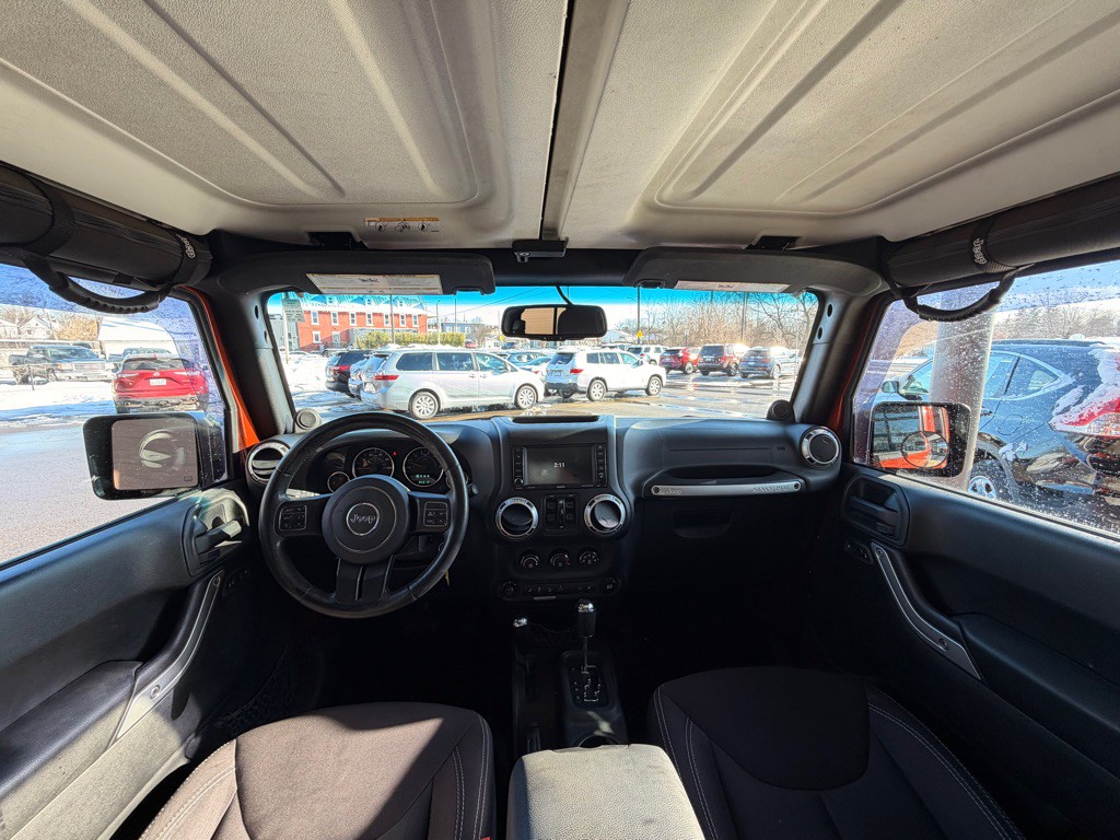 2014 Jeep Wrangler Unlimited Image 18