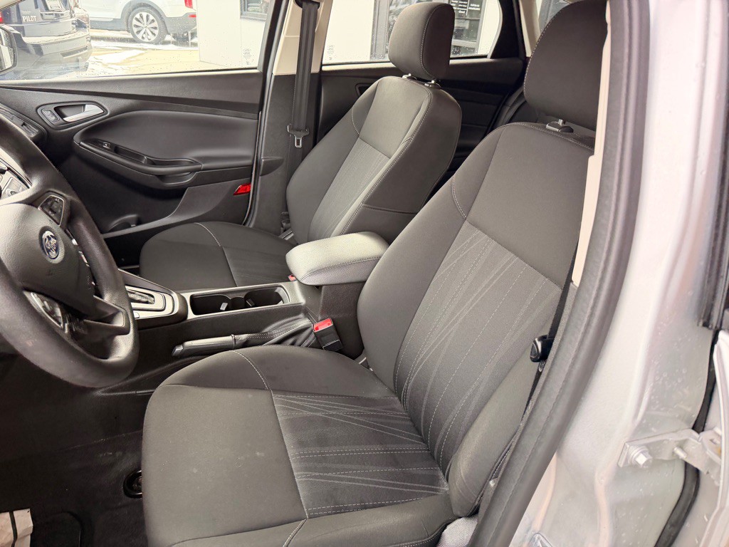 2018 Ford Focus Image 10