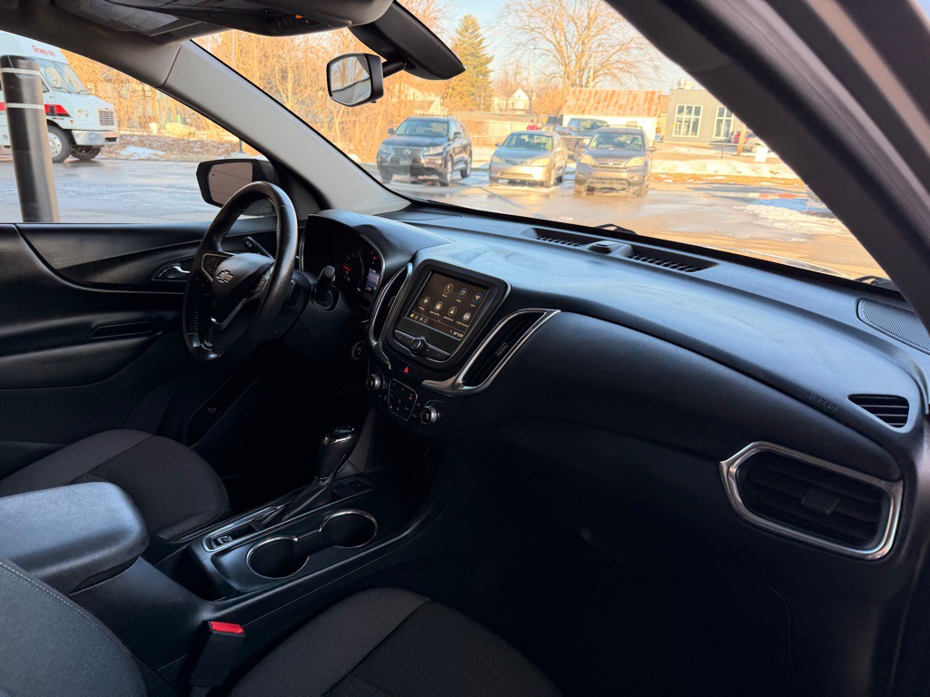 2019 Chevrolet Equinox Image 16