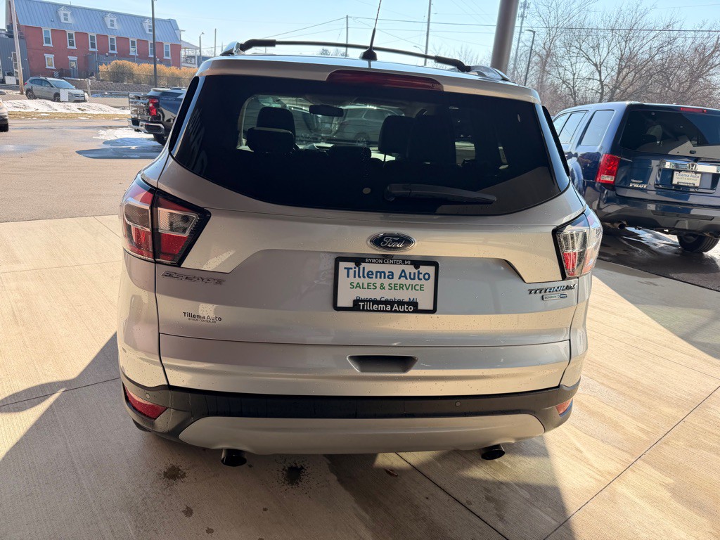 2017 Ford Escape Image 6