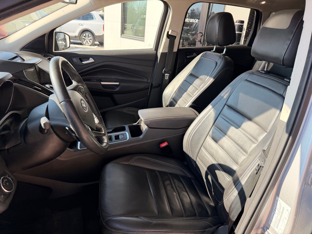 2017 Ford Escape Image 10